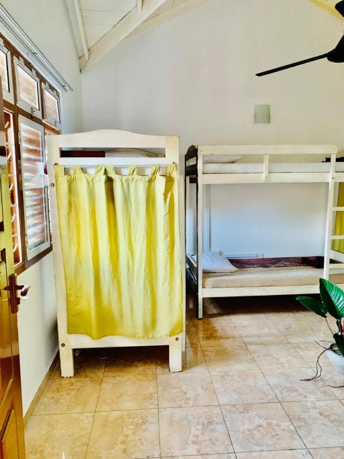 Dreamy Surf House Hotell Weligama Eksteriør bilde